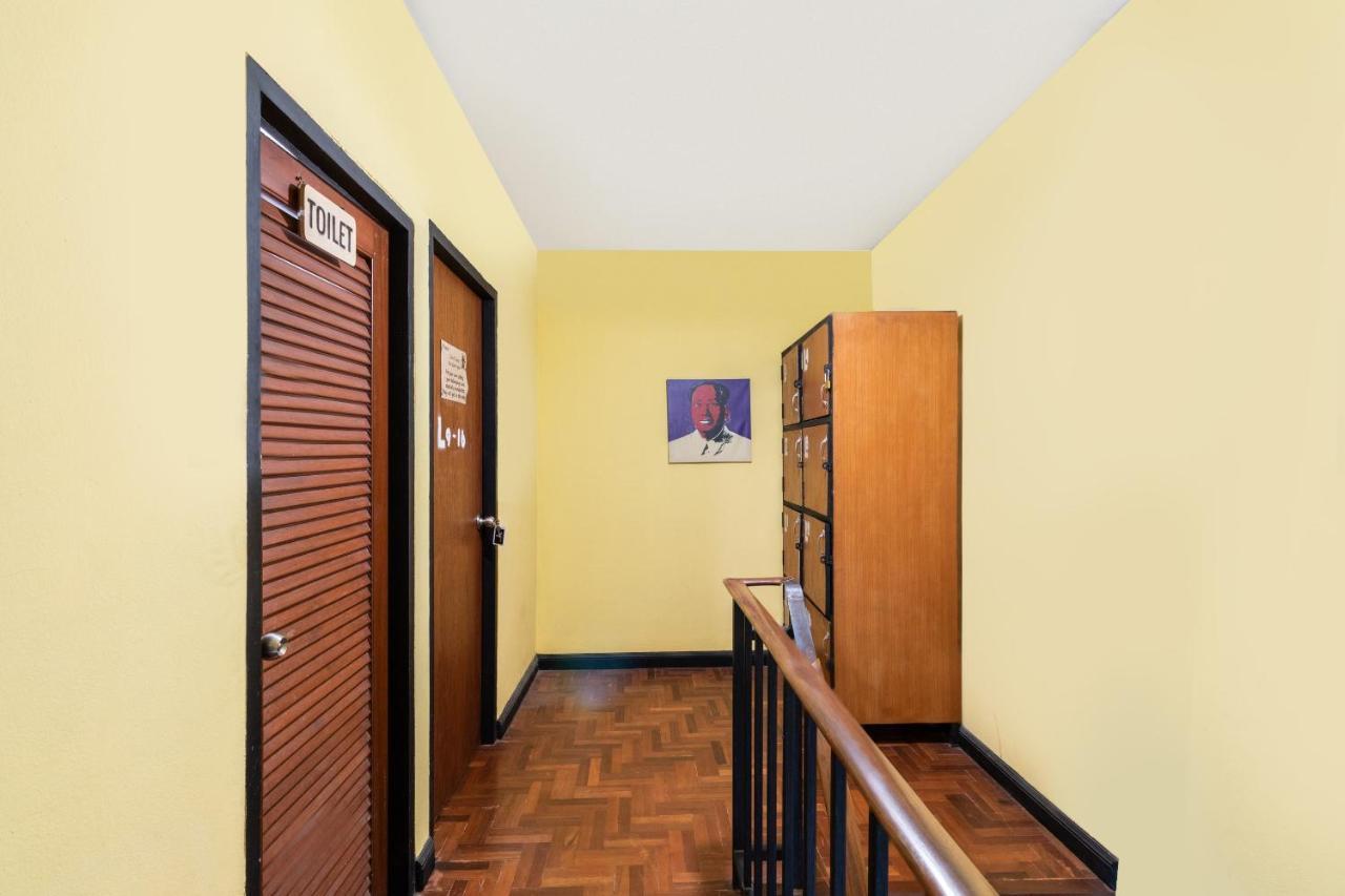 Oyo 677 Le Loftel Hostel Τσιάνγκ Μάι Εξωτερικό φωτογραφία