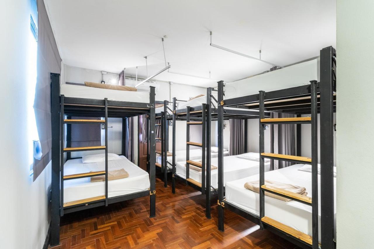 Oyo 677 Le Loftel Hostel Τσιάνγκ Μάι Εξωτερικό φωτογραφία